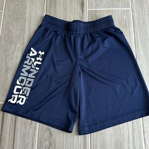 Under Armour Athletic Shorts Size 7